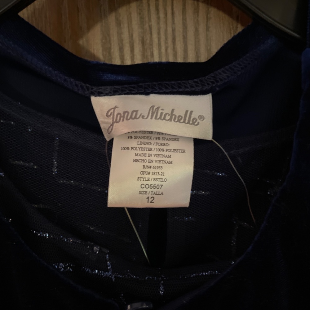 Girl’s Jon’s Michelle Dress with matching short sleeved shrug - Picture 3 of 6